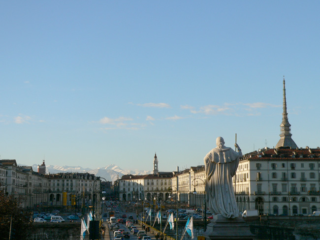 Piazza Vittorio dalla Gran Madre